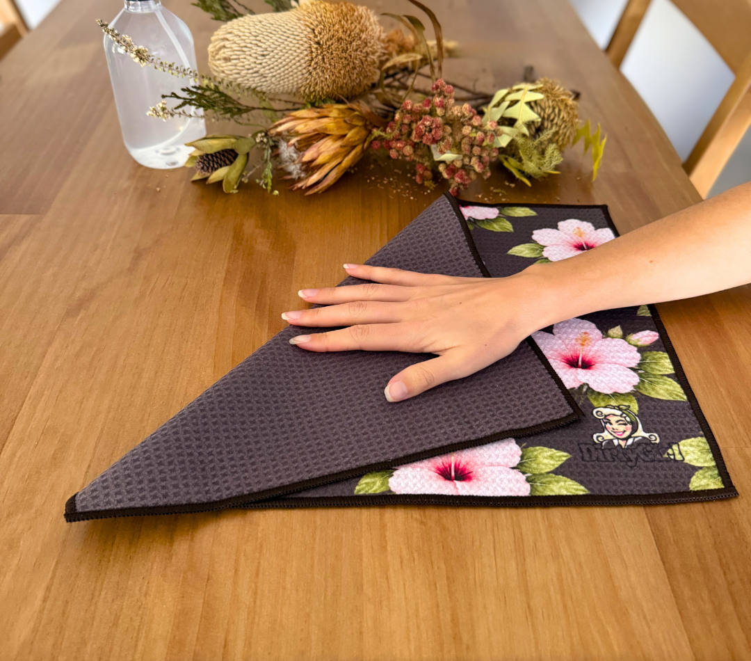 Hibiscus Nights Cleaning Cloth